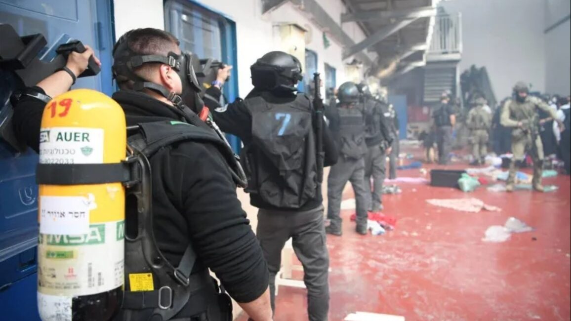 ارتفاع عدد الأسرى في سجون الاحتلال 83% منذ حرب الإبادة ليتجاوز 9600 أسير