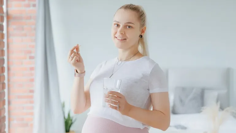 دراسة تكشف مفاجأة عن تناول الفطر أثناء الحمل