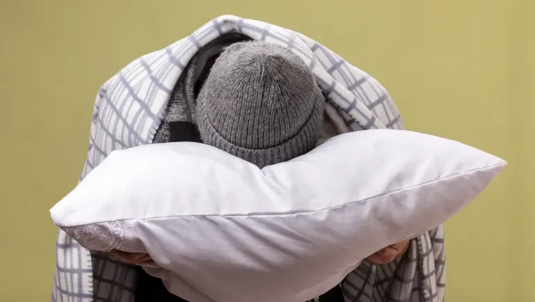 علامات غير متوقعة على أنك تعاني قلة النوم