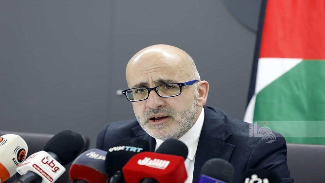 وزير المالية: إطلاق تجريبي لتطبيق "يبوس" منتصف حزيران وتوفيره لجميع الموظفين قبل نهاية الشهر