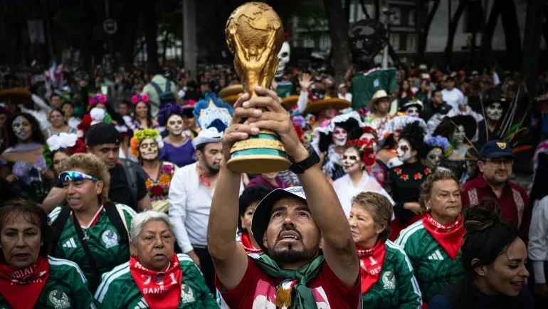 إيرادات كأس العالم آخر 20 عاما