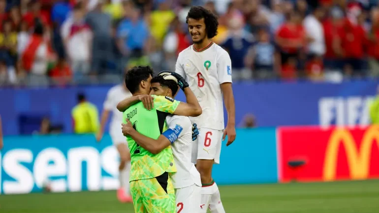 نجوم المغرب يحققون أرقامًا تاريخية بعد الفوز على إسكتلندا