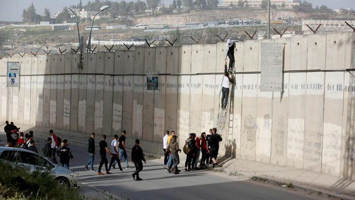 محافظة القدس: شهيدان و39 إصابة لعمال قرب جدار الفصل في الرام منذ بداية العام