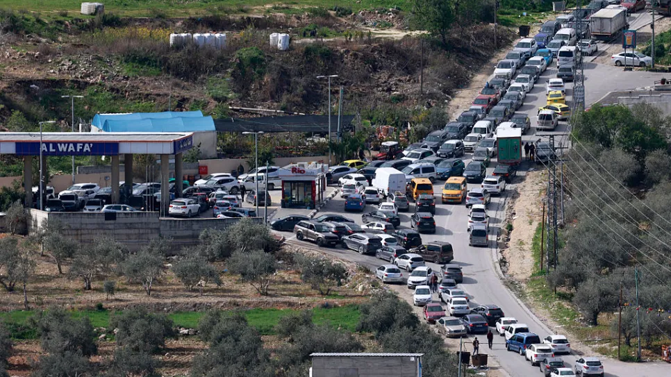 نقابة المحروقات: توقعات بانتهاء أزمة الوقود خلال أسبوع مع زيادة تدريجية في التوريد