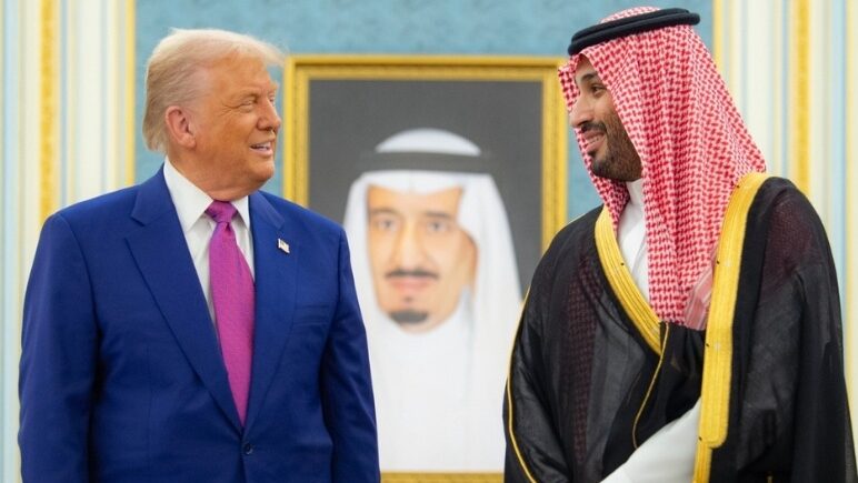 ترامب يوافق على اتفاق نووي مدني مع السعودية لمدة 30 عاما