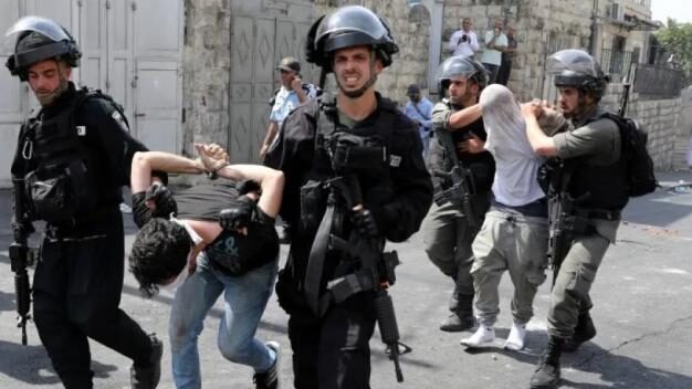في اليوم العالمي للشباب: 4769 معتقلا شابا في سجون الاحتلال