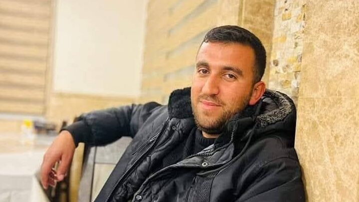 استمرار انتشار جيش الاحتلال في منطقة "رأس العين" في قرية قصرة جنوب نابلس