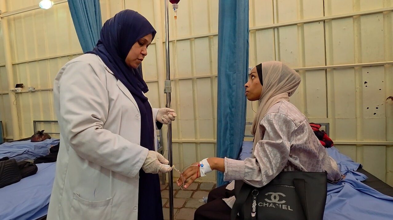 الحصار يفاقم معاناة مرضى السرطان في غزة