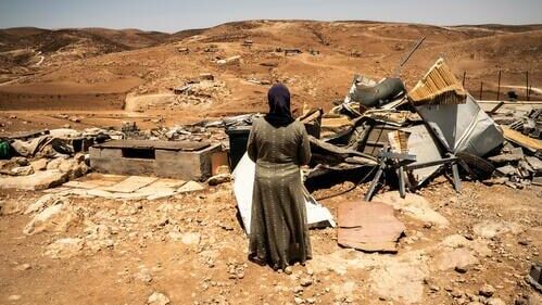 بهدف الضم والتهجير.. هدم 38 منشأة وتشريد 58 فلسطينيًا في مسافر يطا
