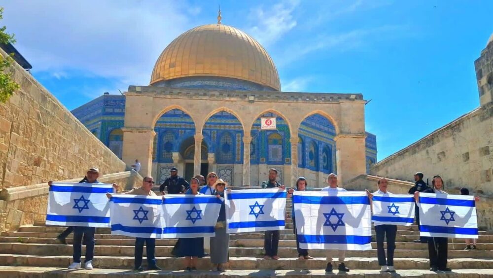 480 مستعمرا يقتحمون الأقصى والاحتلال يشدّد إجراءاته العسكرية في البلدة القديمة