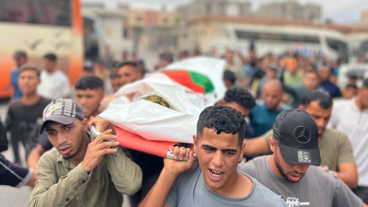 ارتفاع حصيلة الشهداء في قطاع غزة إلى 74,382 والإصابات إلى 175,416 منذ بدء العدوان