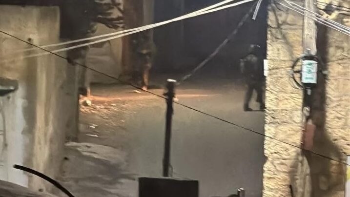 جانب من اقتحام قوات الاحتلال بلدة تلفيت جنوب مدينة نابلس.