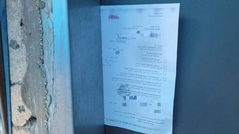 الاحتلال يسلم أكثر من 20 إخطار هدم ويطرد مزارعين من أراضيهم في جنين