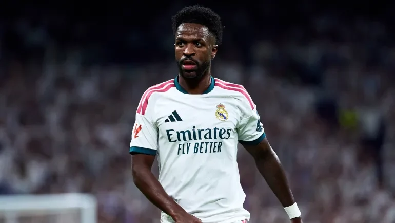 شراكته مع مبابي لم تنجح.. لماذا يلعب ريال مدريد أفضل من دون فينيسيوس جونيور؟